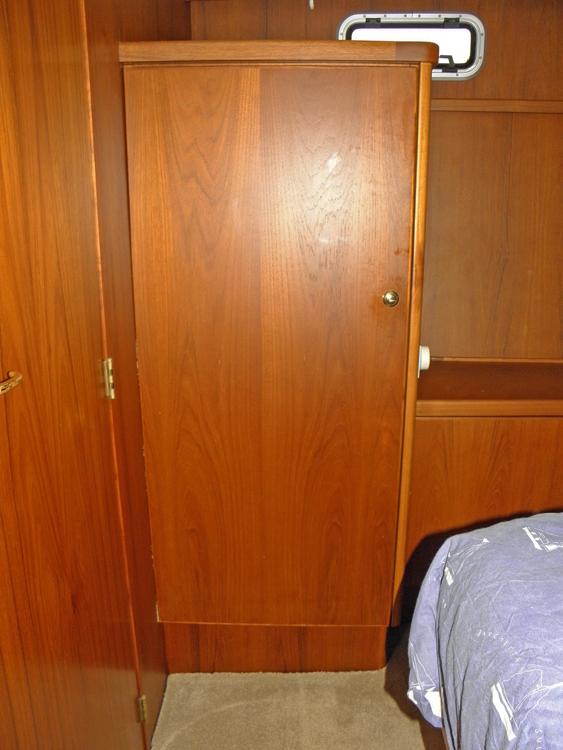 Aft cabin, Accommodation